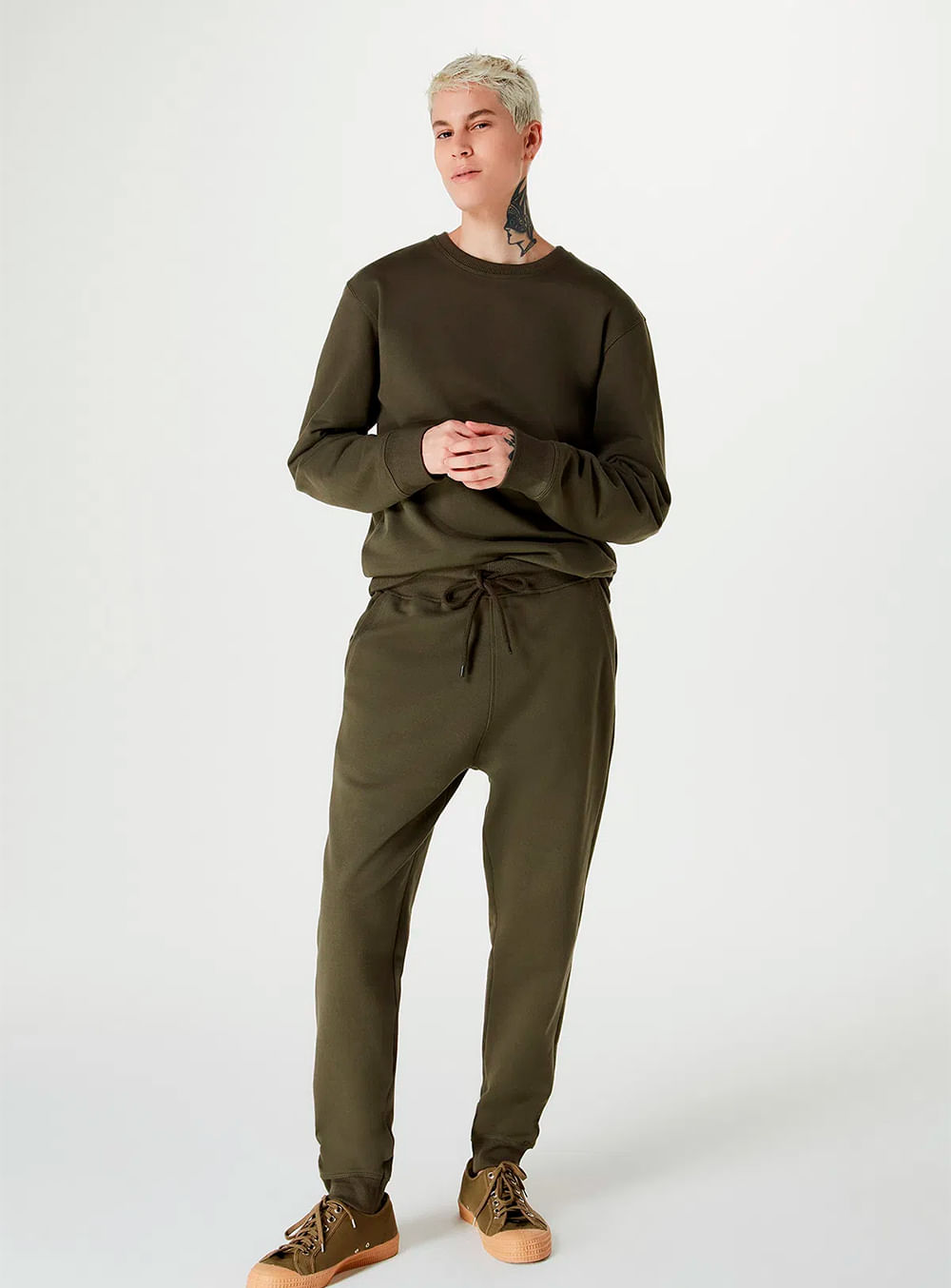 NAT-VERDE MILITAR