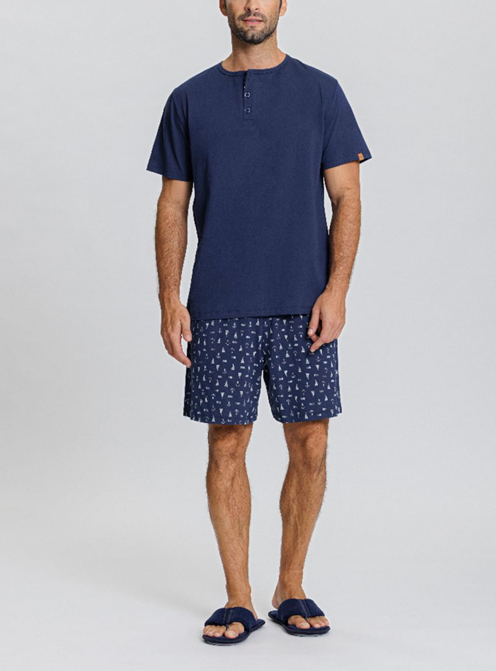 MENS0131900_63670035-1