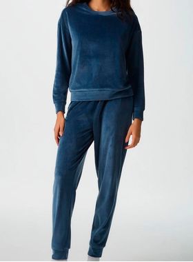 Pijama Longo Hering KGQW Feminino Jogger Plush Poliéster (Antiga KW4Q) T. P/XG